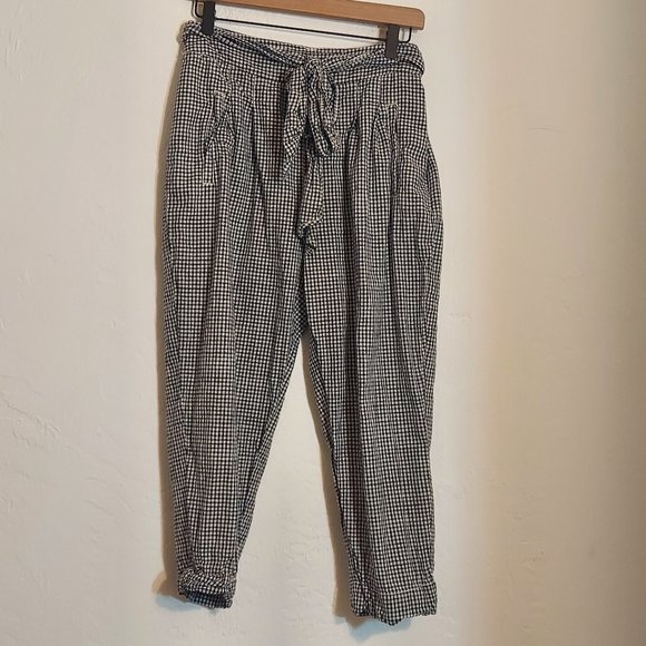NWOT Anthropologie Cartonnier Capris - Picture 1 of 5